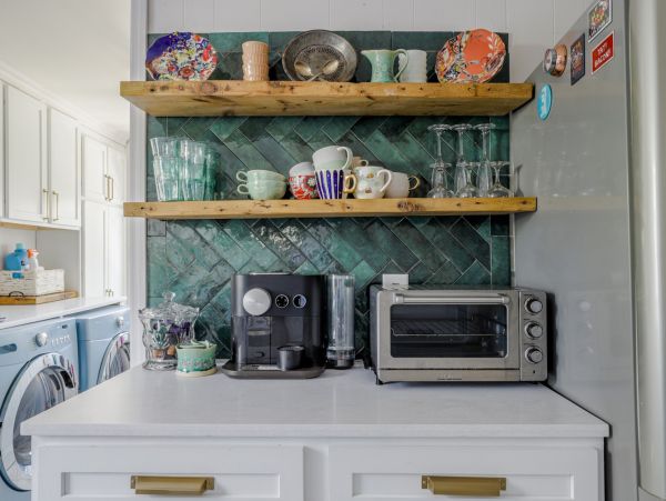 Charleston Home 1005937