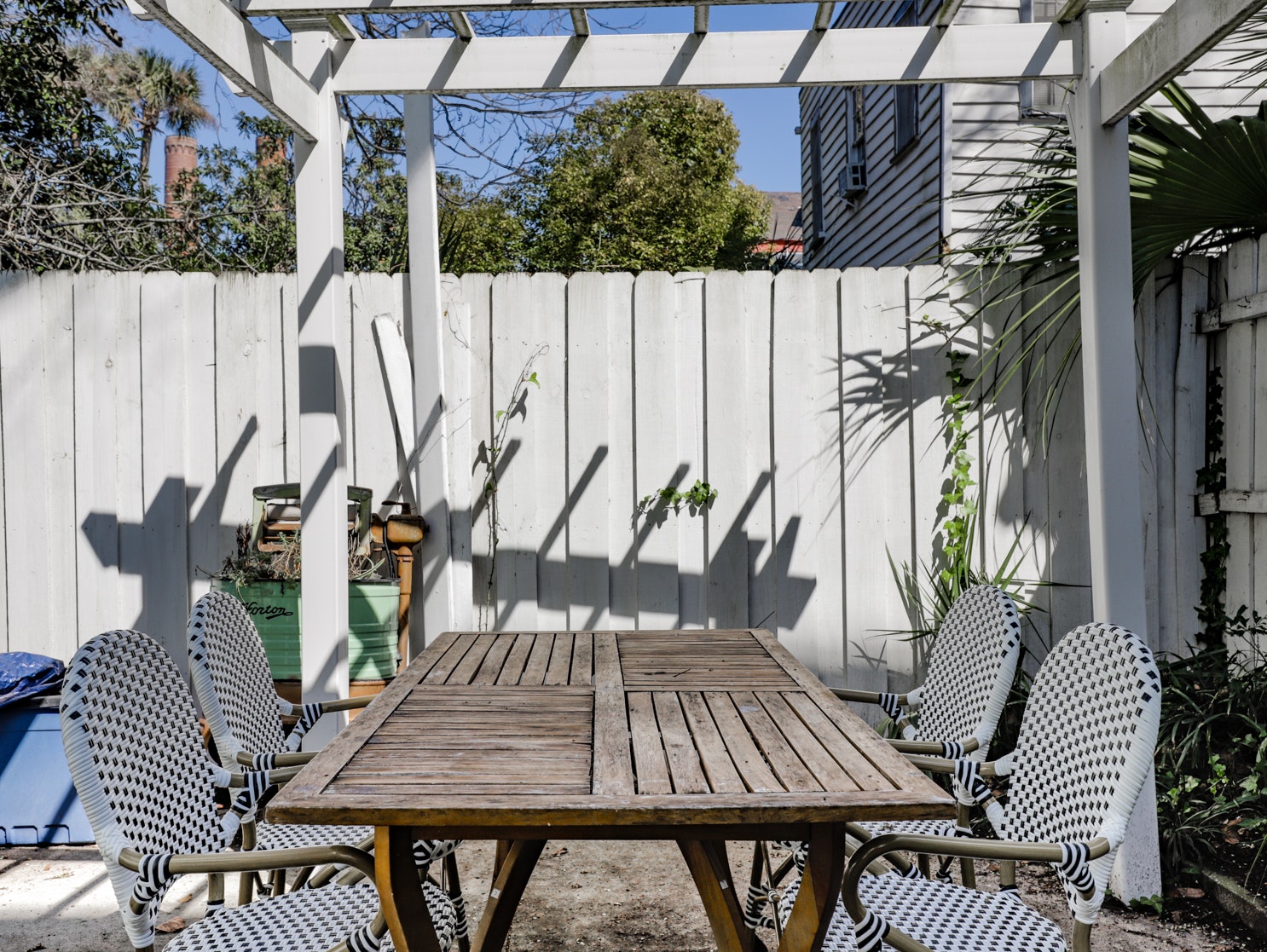 Charleston Home 1005937