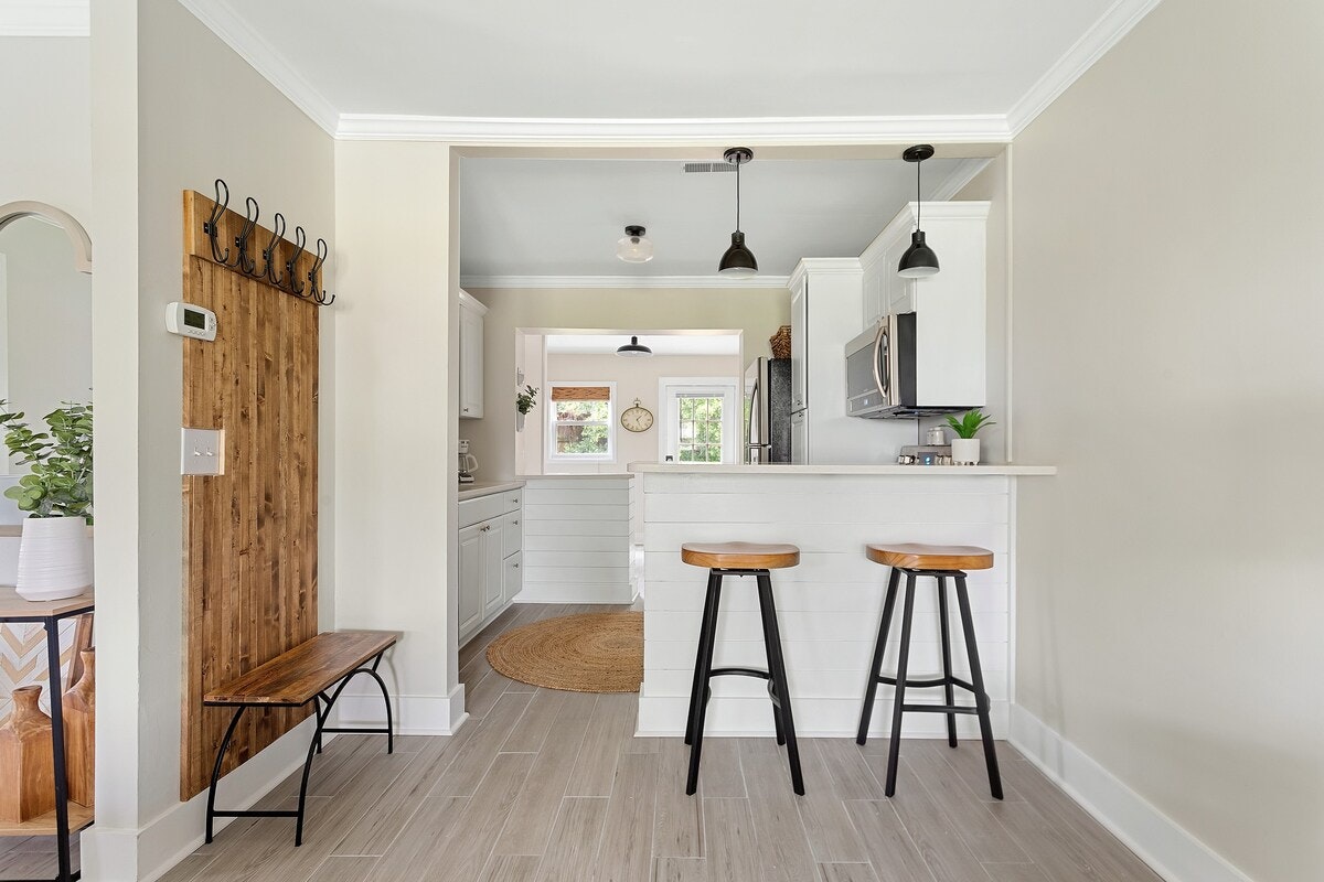 Charleston Home 1005942