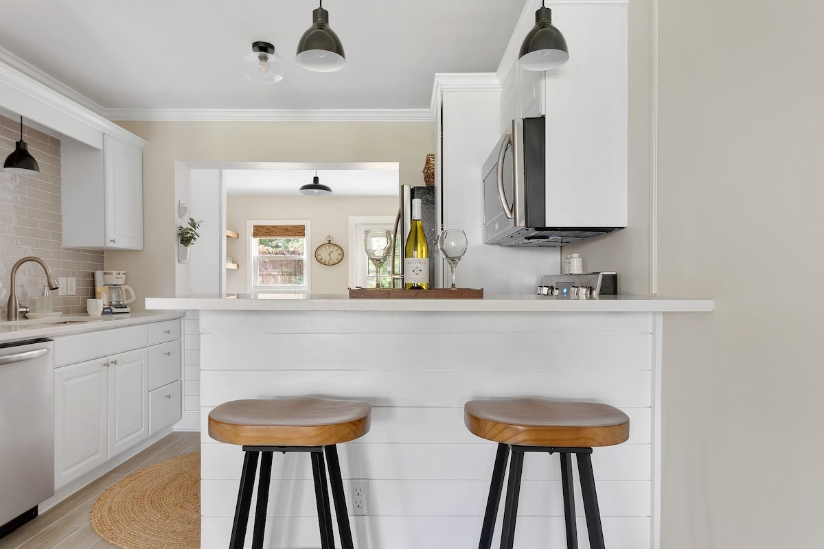 Charleston Home 1005942