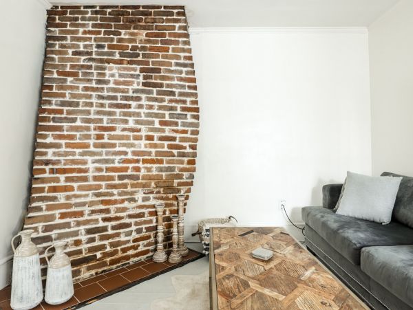 Charleston Home 1005944