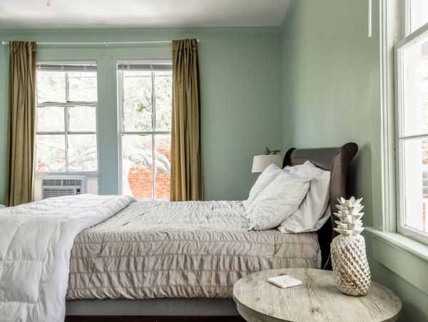 Charleston Home 1005944