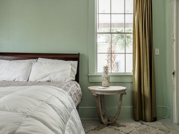 Charleston Home 1005944