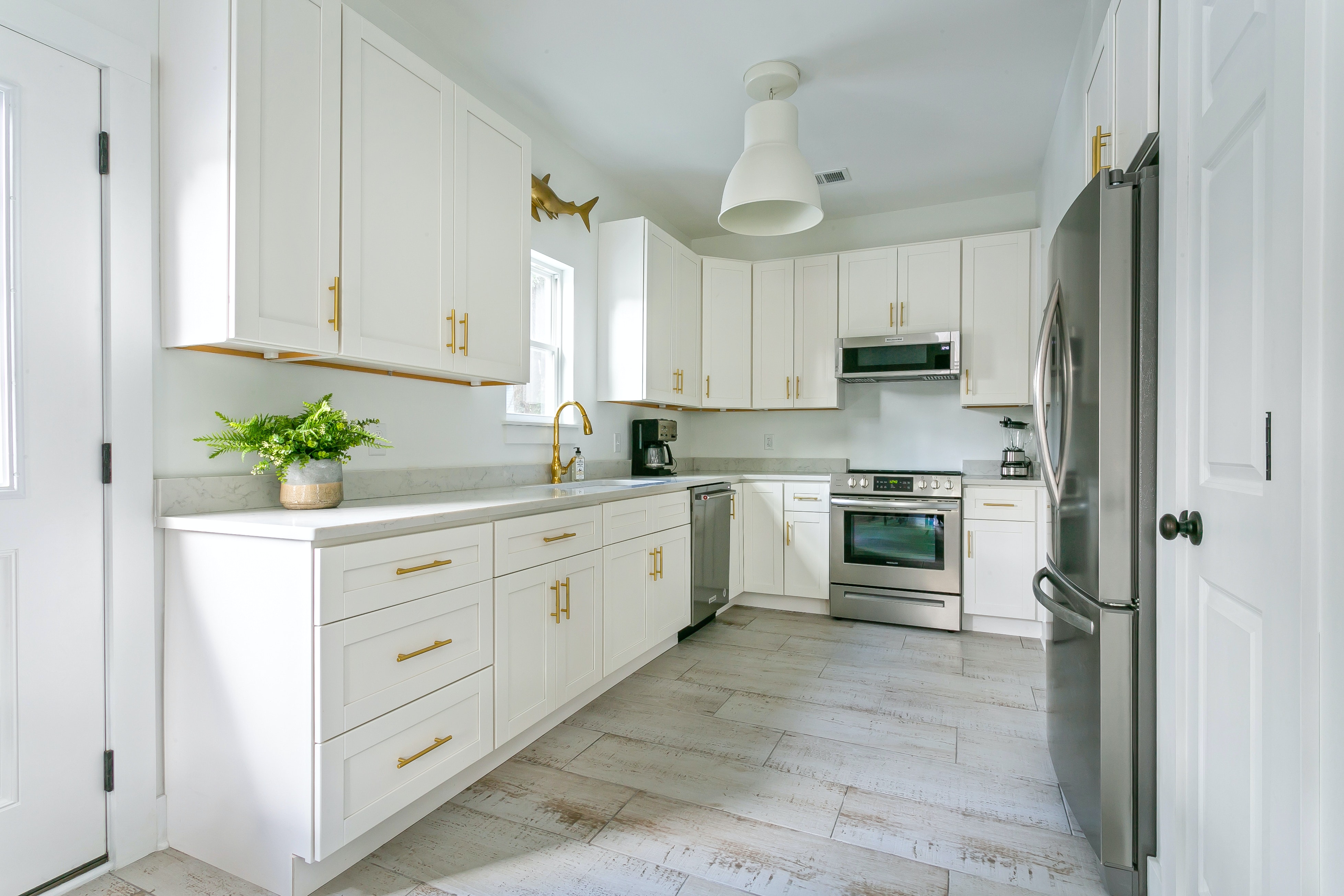 Charleston Home 1005945
