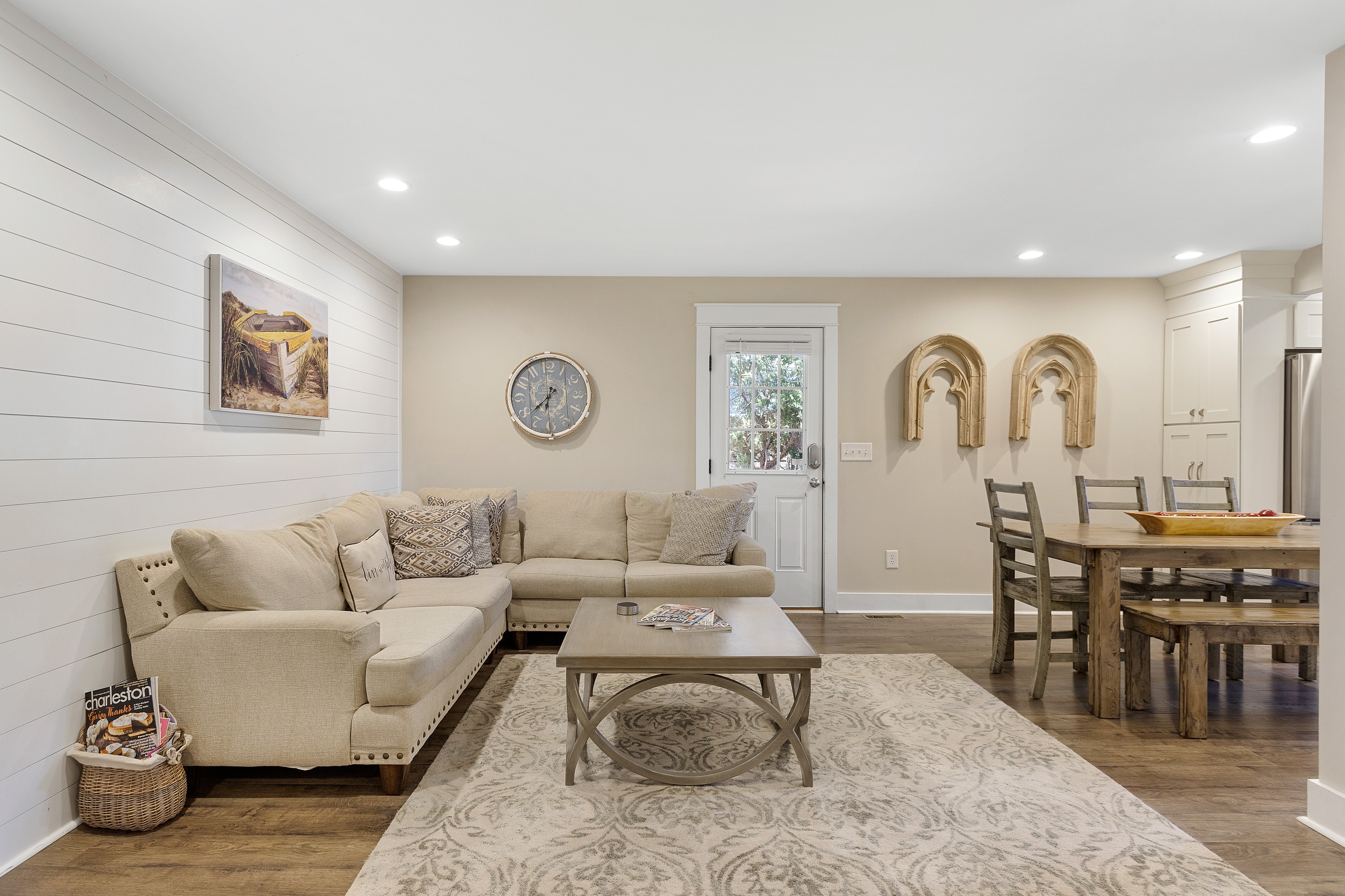Charleston Home 1005949