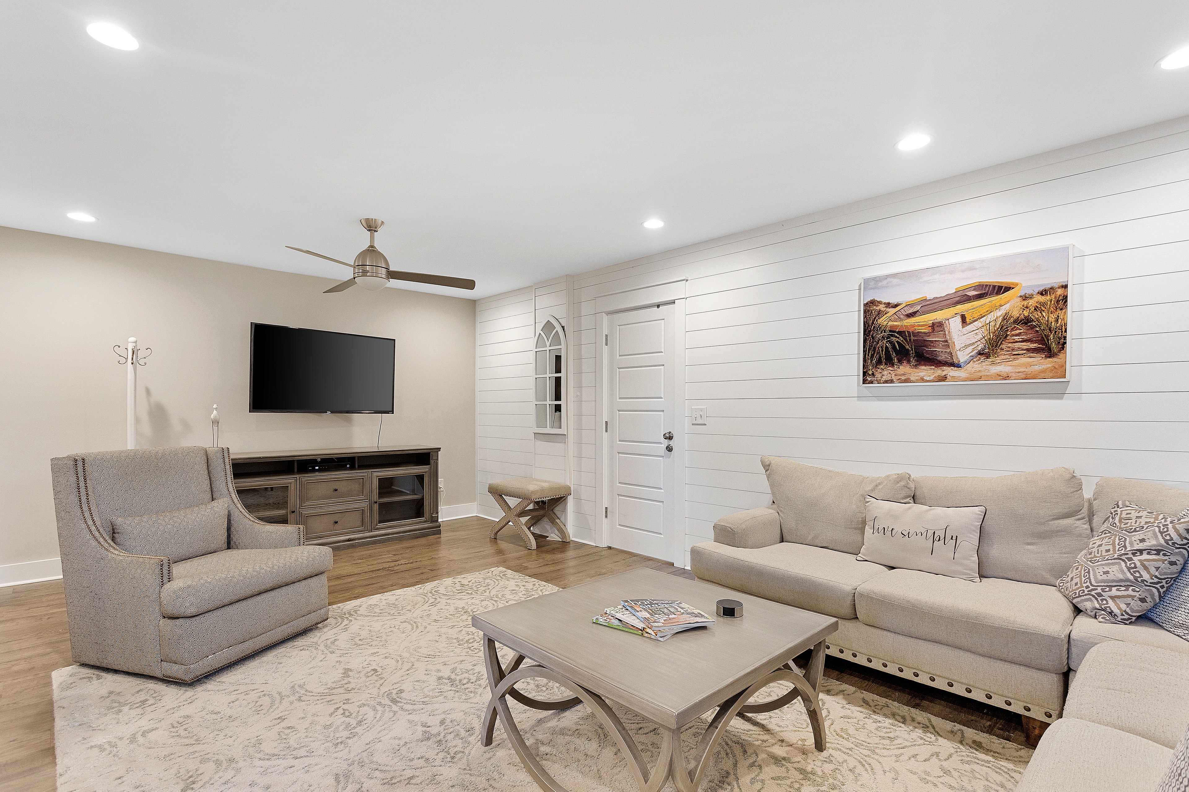 Charleston Home 1005949