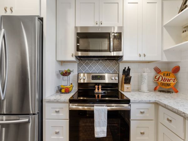 Charleston Home 1005949