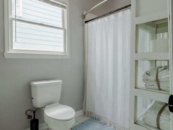 Charleston Home 1005958