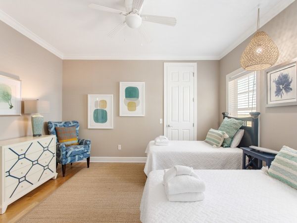 Folly Beach Home 1005962