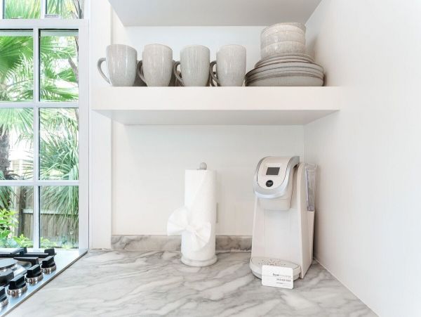 Charleston Home 1005972