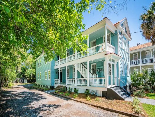 Charleston Home 1005973