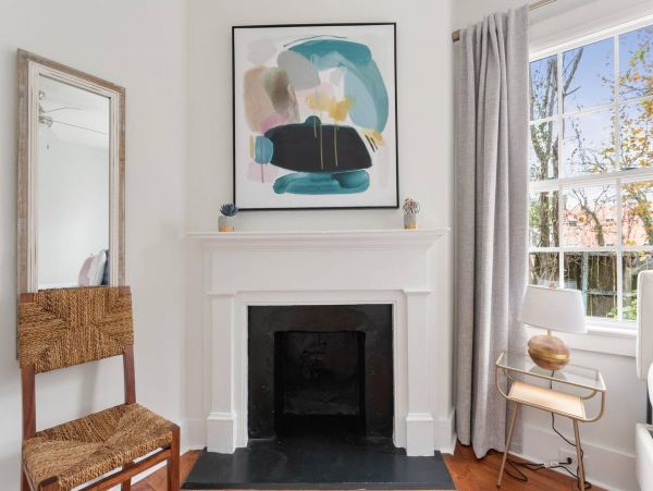 Charleston Home 1005973