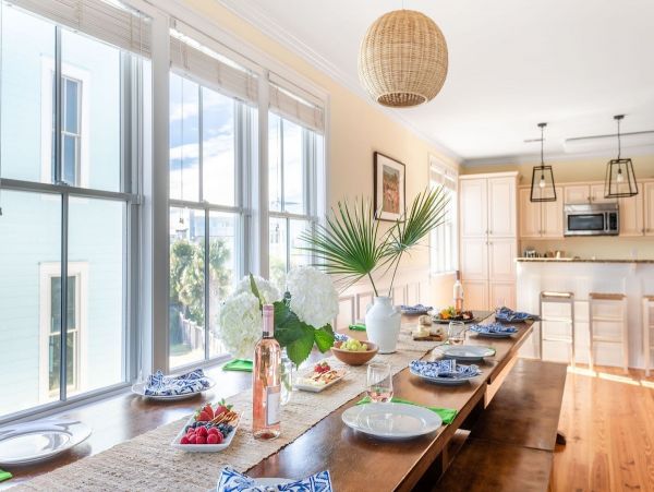 Isle of Palms Vacation Home 6 Bedrooms & Terrace