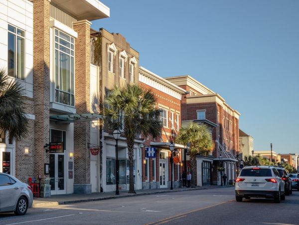 Charleston Home 1005976