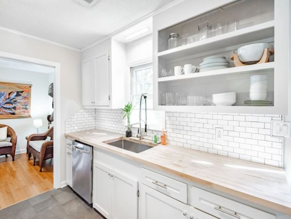 Charleston Home 1005978