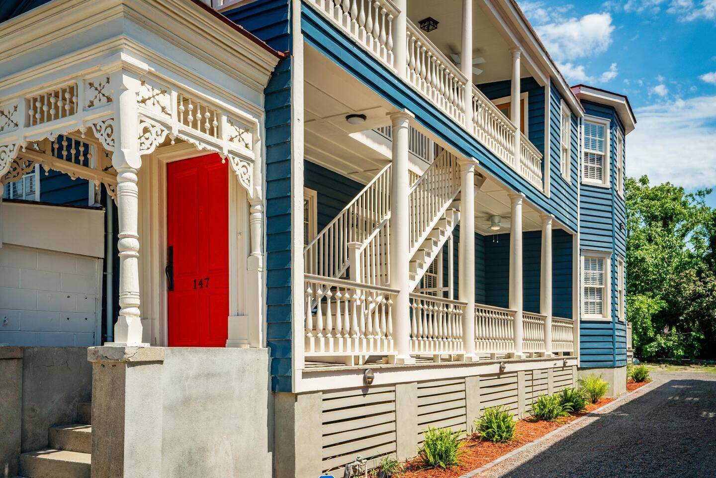 Charleston Home 1005987