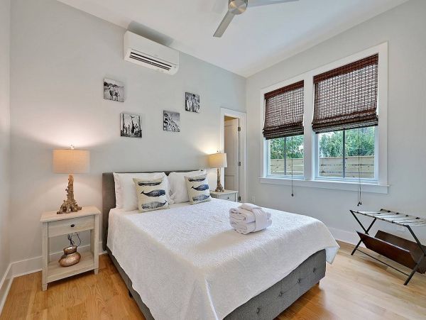 Charleston Home 1005989
