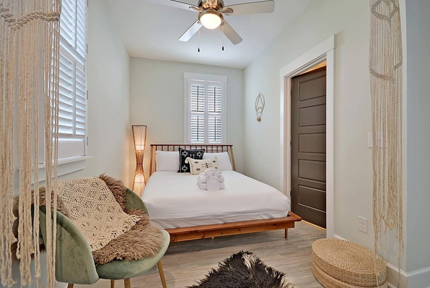Charleston Home 1005991