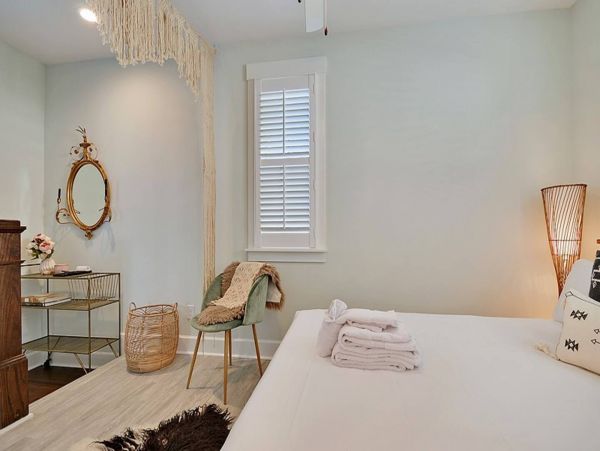 Charleston Home 1005991