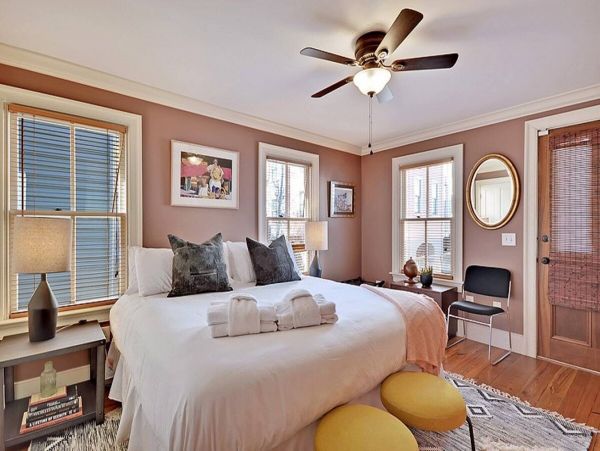 Charleston Home 1005997