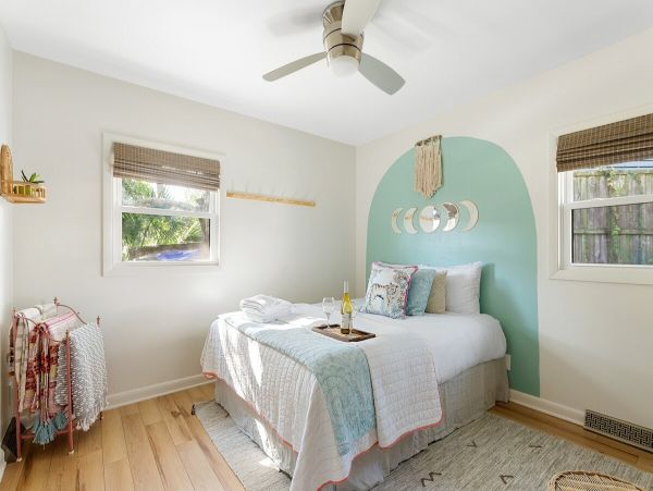 Folly Beach Home 1005998