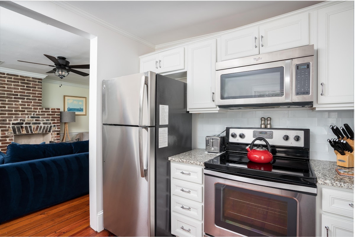Charleston Home 1006001