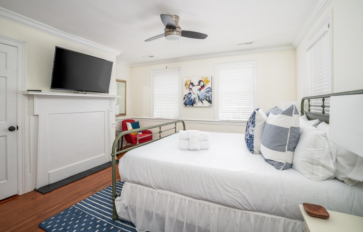 Charleston Home 1006001