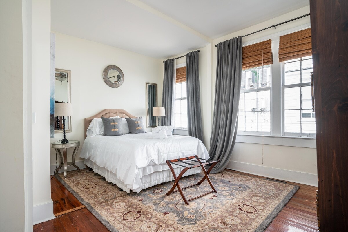 Charleston Home 1006002