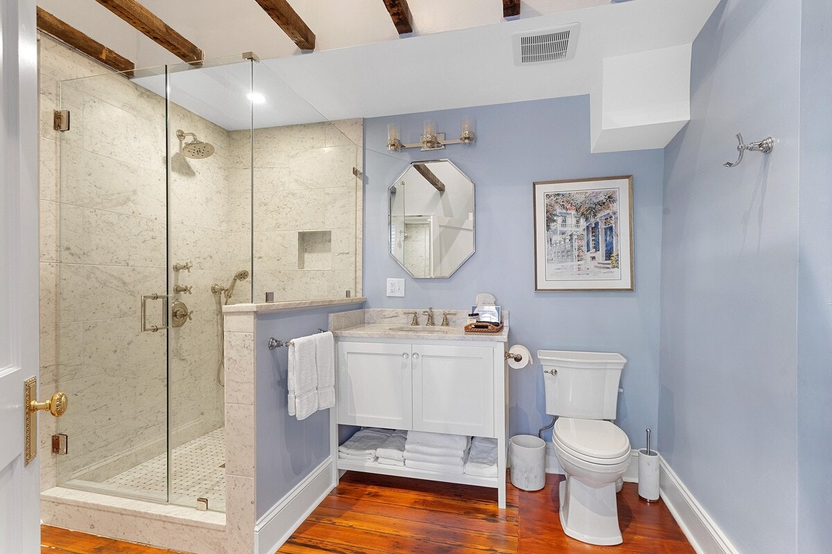 Charleston Home 1006003