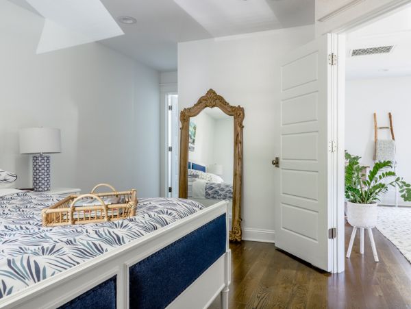 Charleston Home 1006008