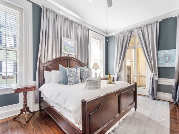Charleston Home 1006010