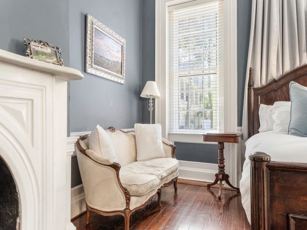 Charleston Home 1006010