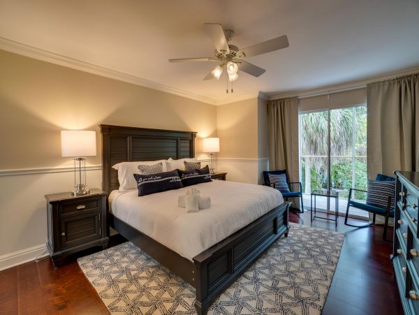 Luxury Anna Maria Island 5 Bedroom Home Main House Plus Guest Cottage Estate Home On Water