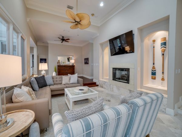Luxury Anna Maria Island 5 Bedroom Home Main House Plus Guest Cottage Estate Home On Water