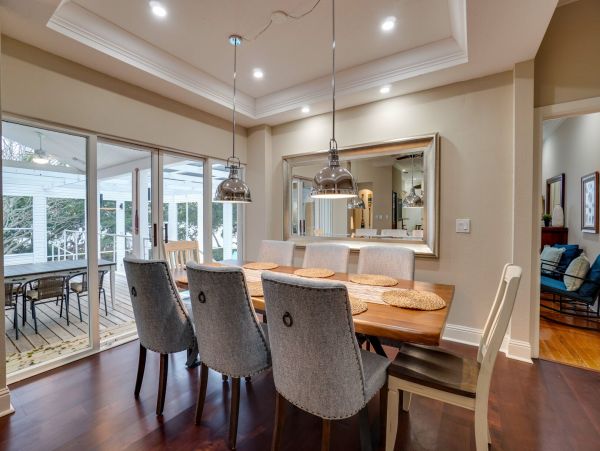Luxury Anna Maria Island 5 Bedroom Home Main House Plus Guest Cottage Estate Home On Water