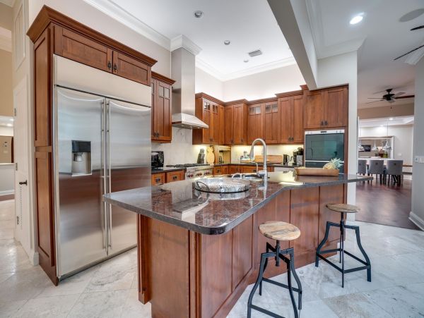 Luxury Anna Maria Island 5 Bedroom Home Main House Plus Guest Cottage Estate Home On Water