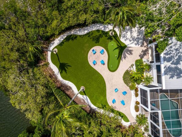 Luxury Anna Maria Island 5 Bedroom Home Main House Plus Guest Cottage Estate Home On Water