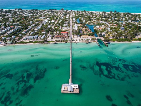 Luxury Anna Maria Island 5 Bedroom Home Main House Plus Guest Cottage Estate Home On Water