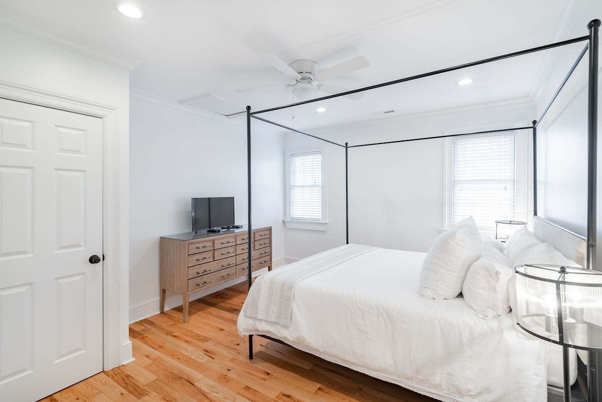 Charleston Home 1006014