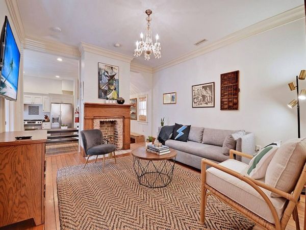 Charleston Home 1006017