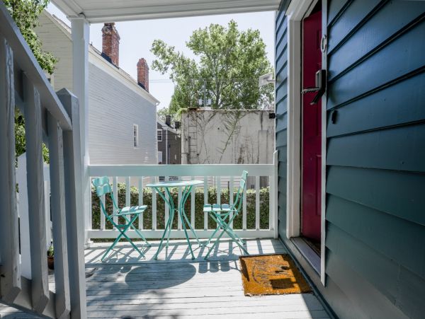 Charleston Home 1006018