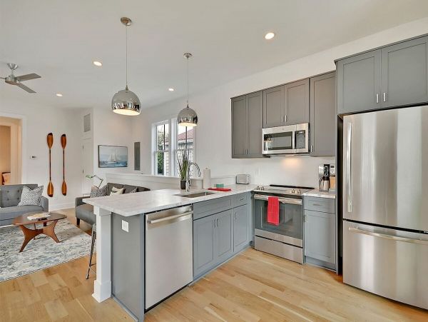 Charleston Home 1006020