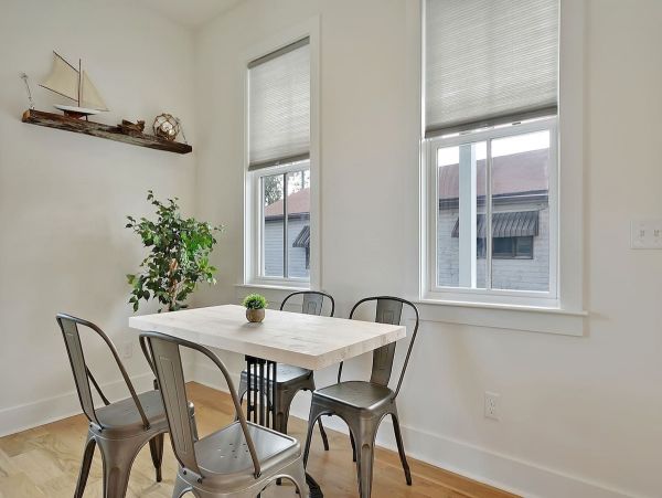Charleston Home 1006020
