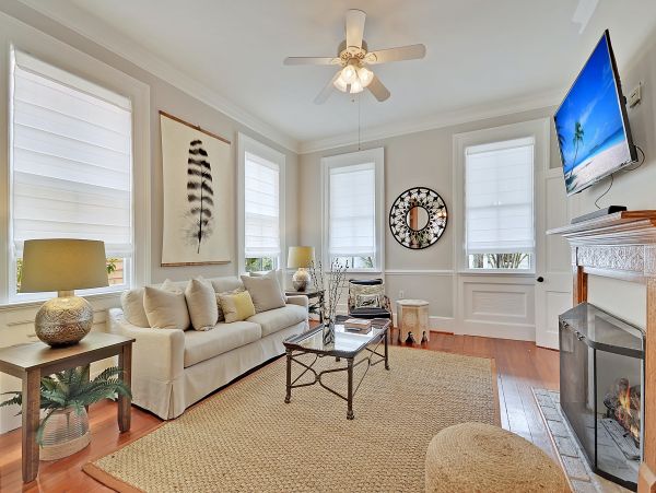 Charleston Home 1006023