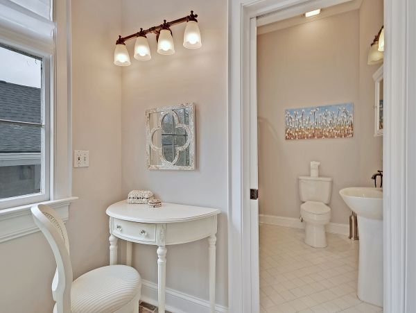 Charleston Home 1006023