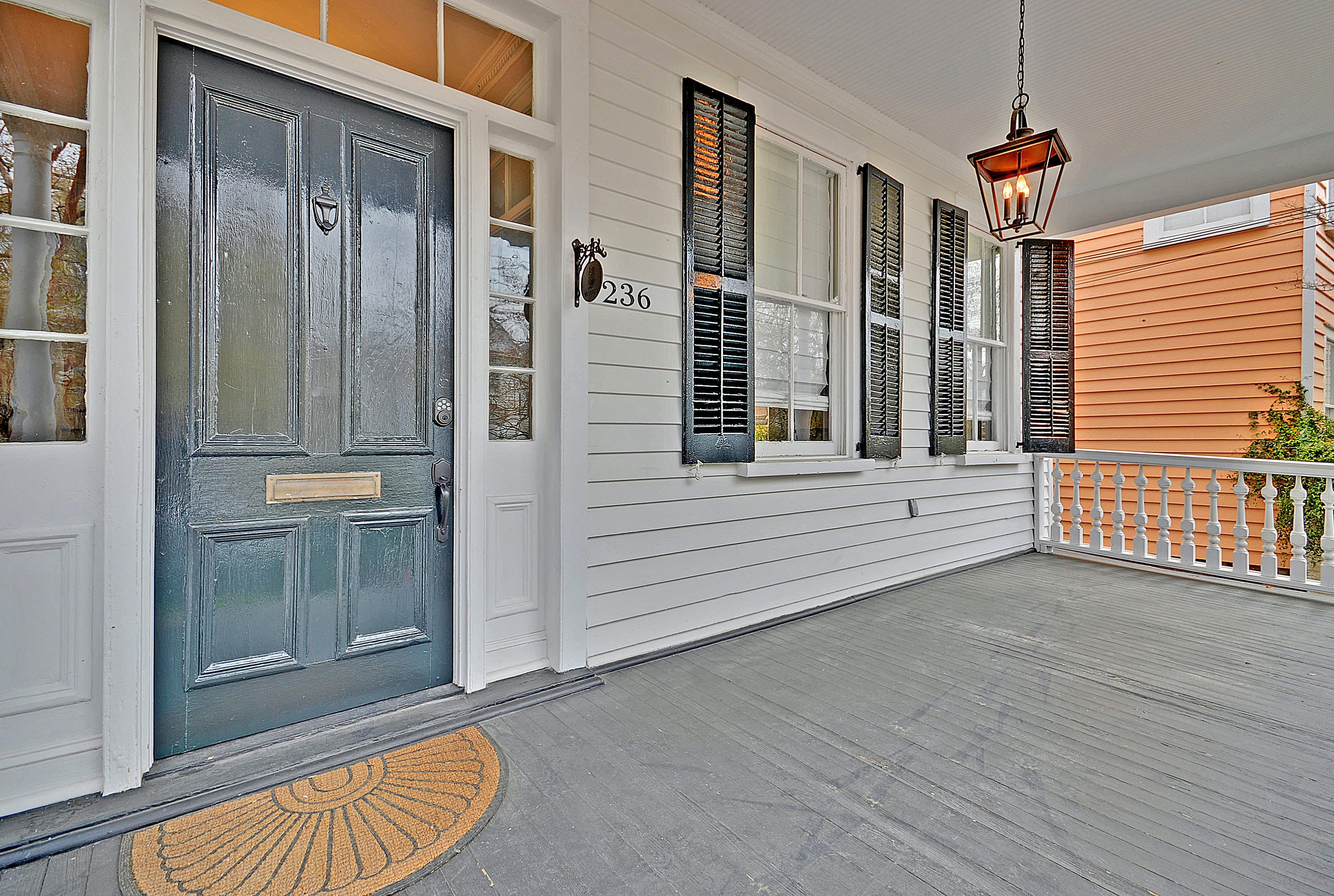 Charleston Home 1006023