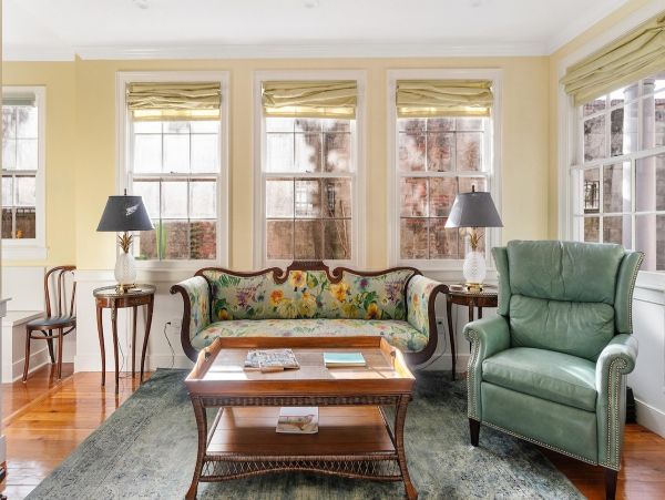 Charleston Home 1006029