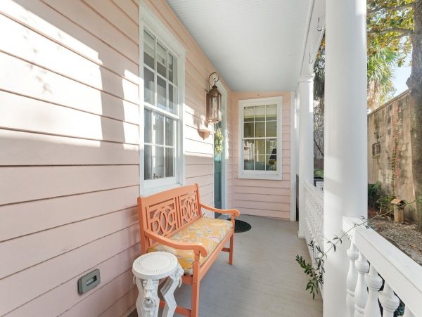 Charleston Home 1006029
