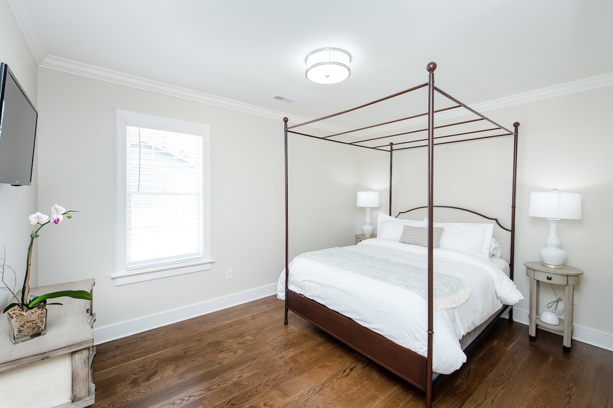 Charleston Home 1006030