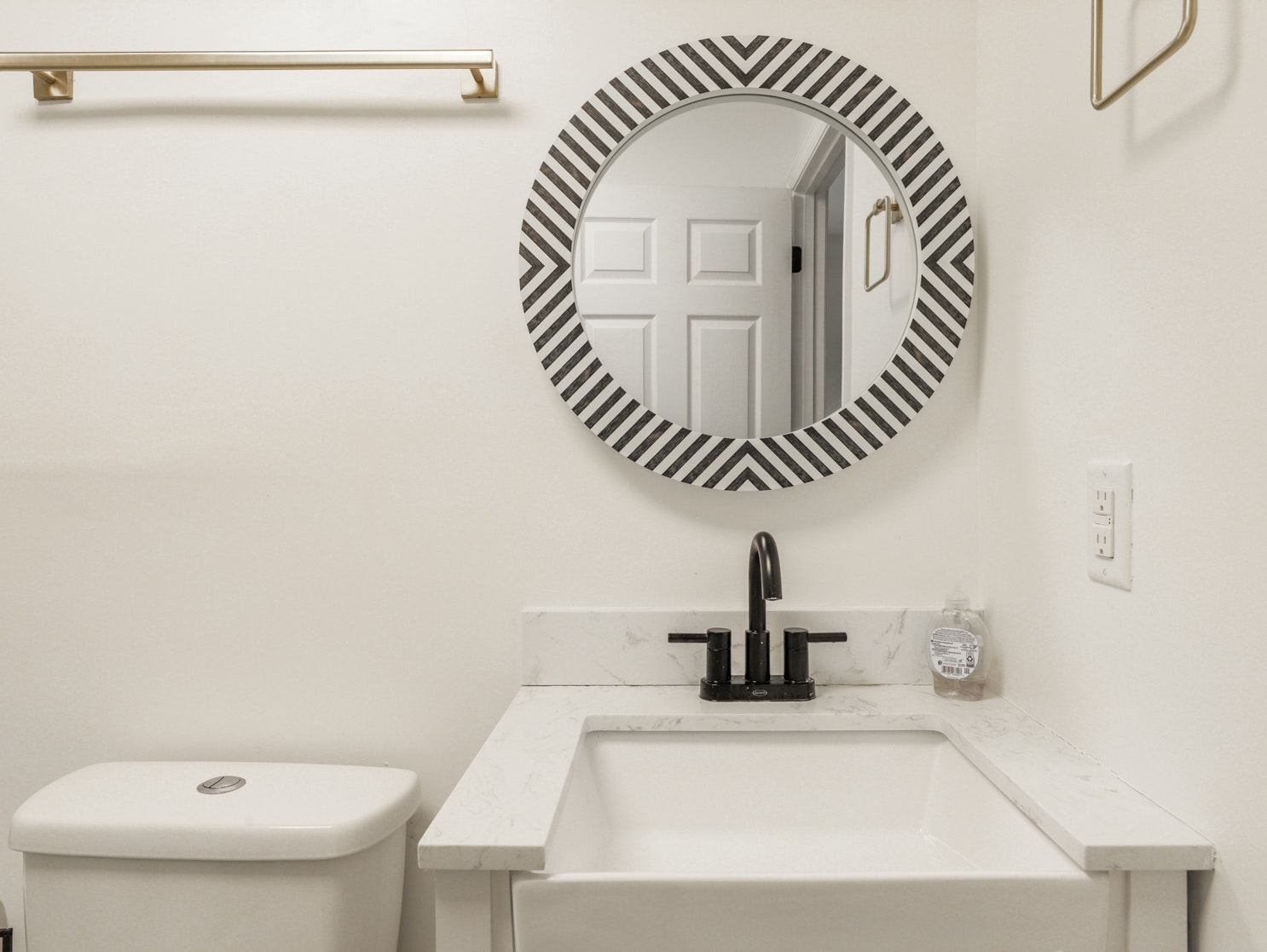Charleston Home 1006033